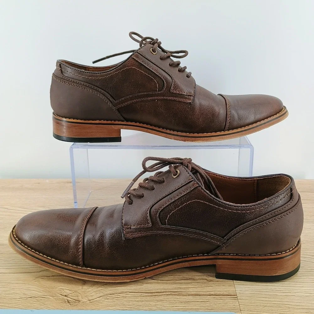 Tommy Hilfiger Banly Men Size 8.5 Brown PU Leather Dress Shoes Cap Toe Oxford